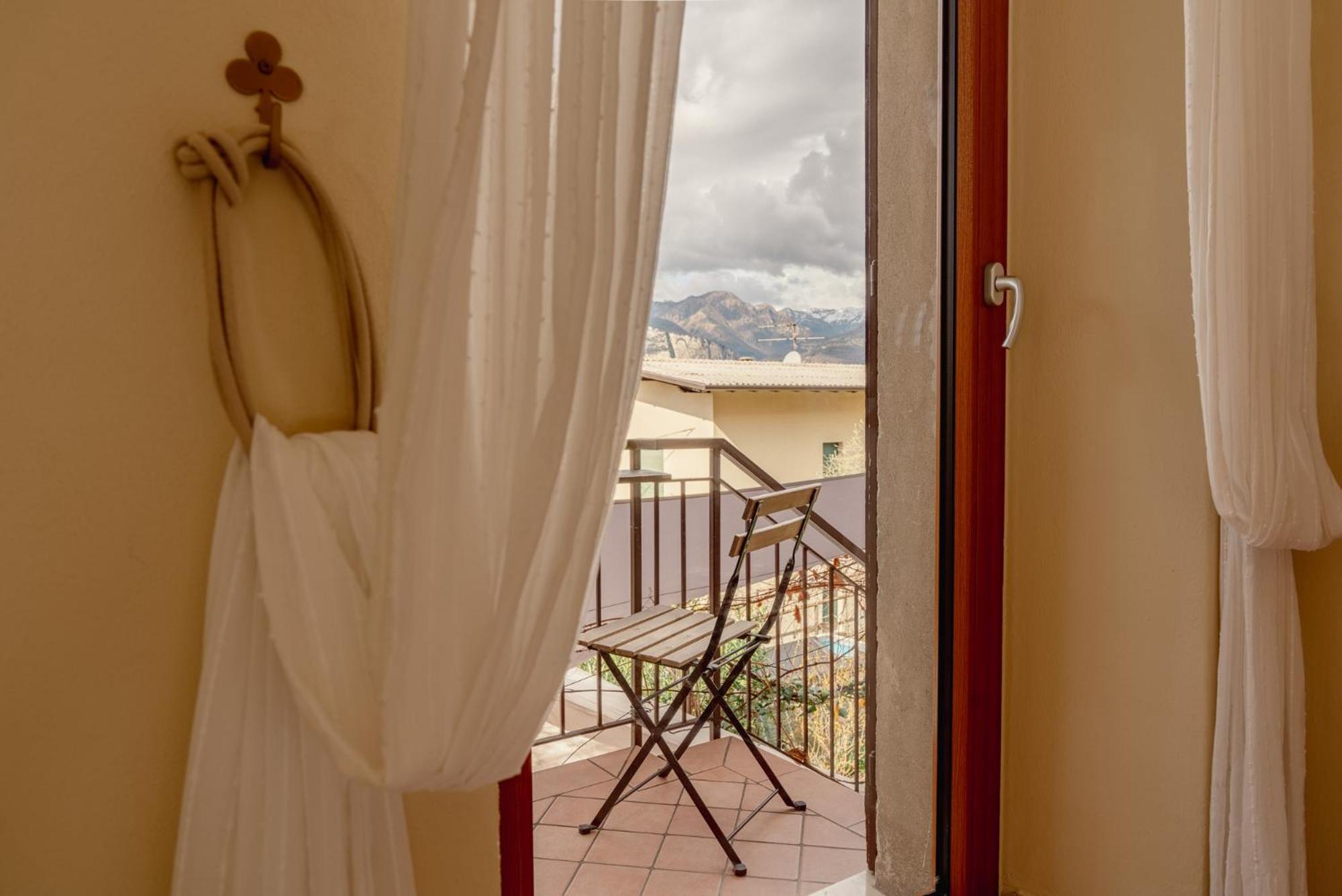 Garda Doma Brenzone sul Garda Exterior foto