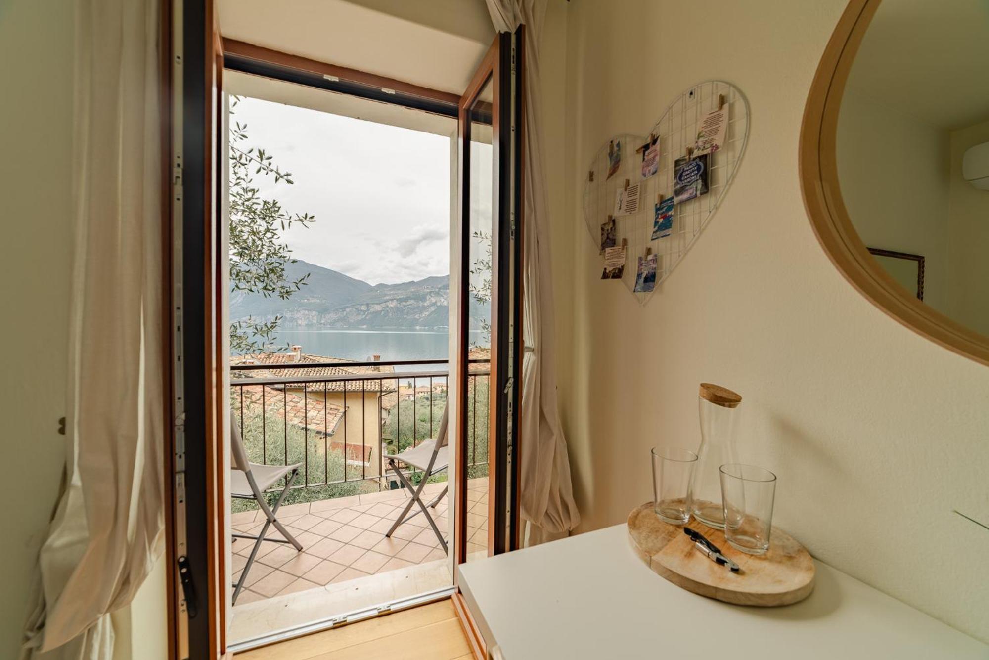 Garda Doma Brenzone sul Garda Exterior foto